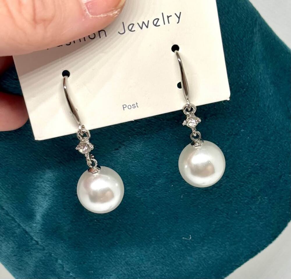 Pearl Drop Earrings